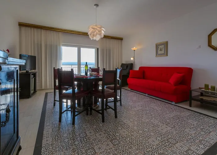 Filkovic アパート ツリクヴェニツァ